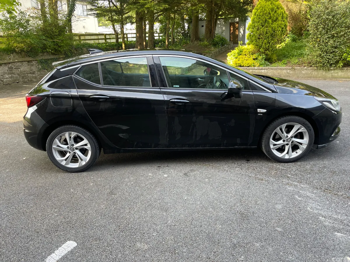 Opel Astra Hatchback, Diesel, 2017, Black