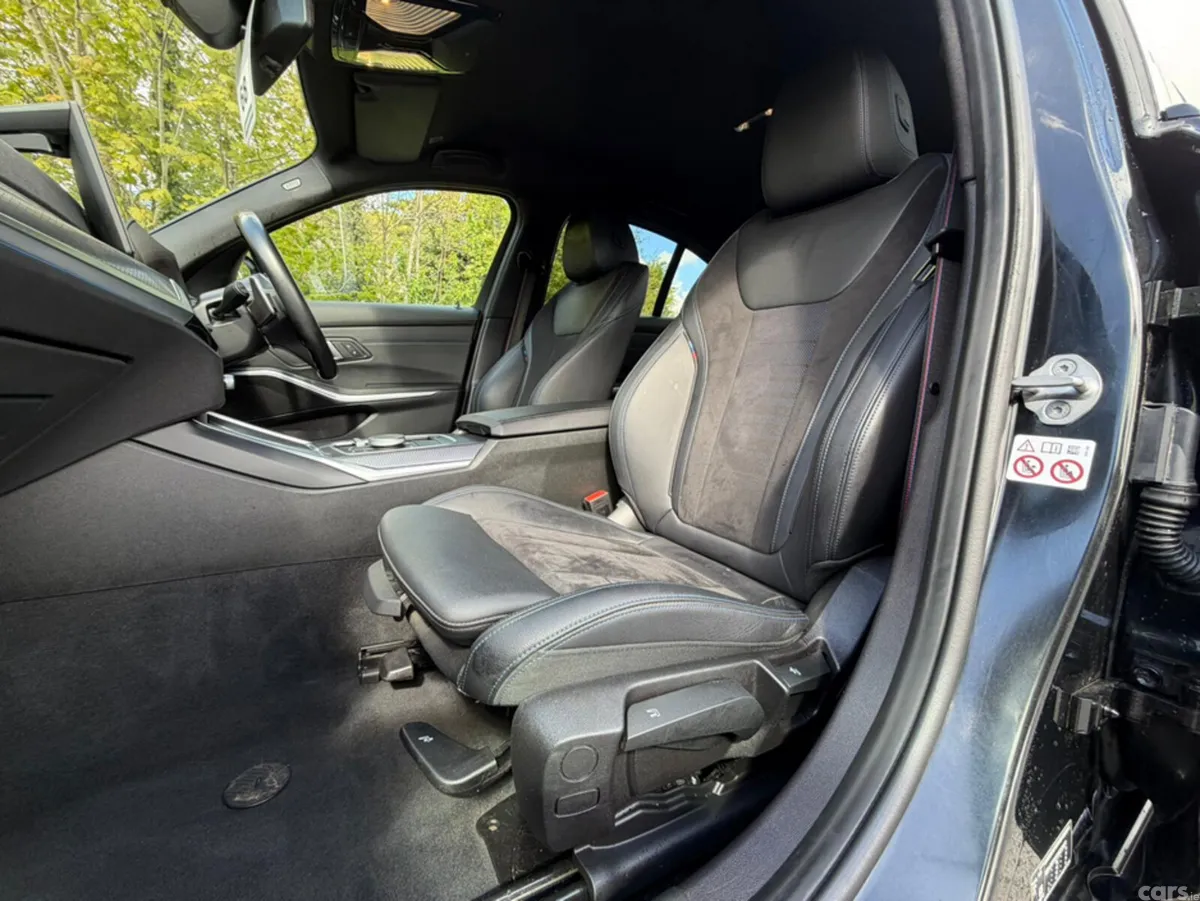 BMW 3-Series Saloon, Petrol Plug-in Hybrid, 2024, Black
