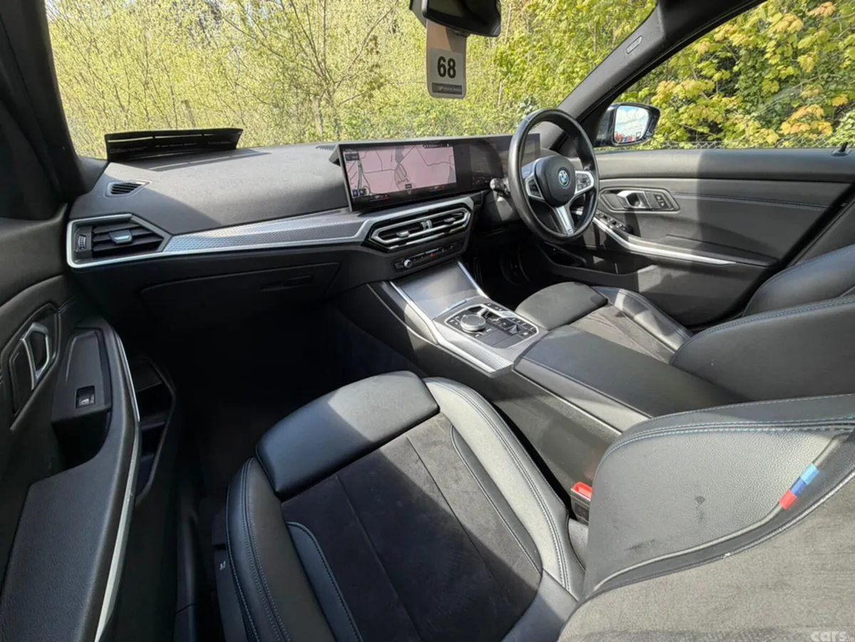 BMW 3-Series Saloon, Petrol Plug-in Hybrid, 2024, Black