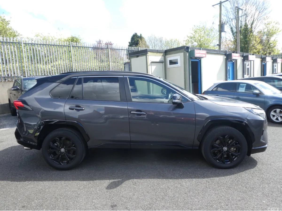 Toyota RAV4 Estate, Petrol Hybrid, 2022, Grey