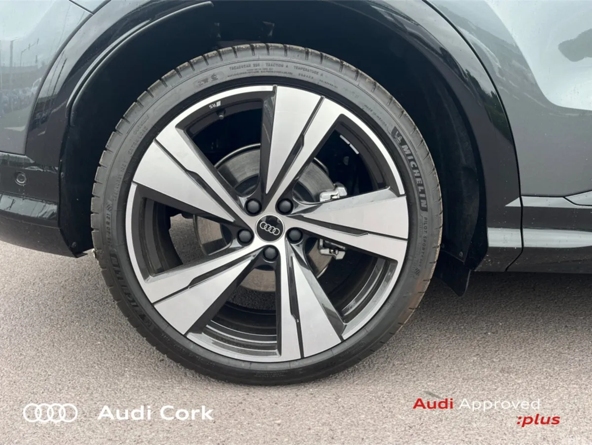 Audi Q5 SUV, Diesel, 2025, Grey
