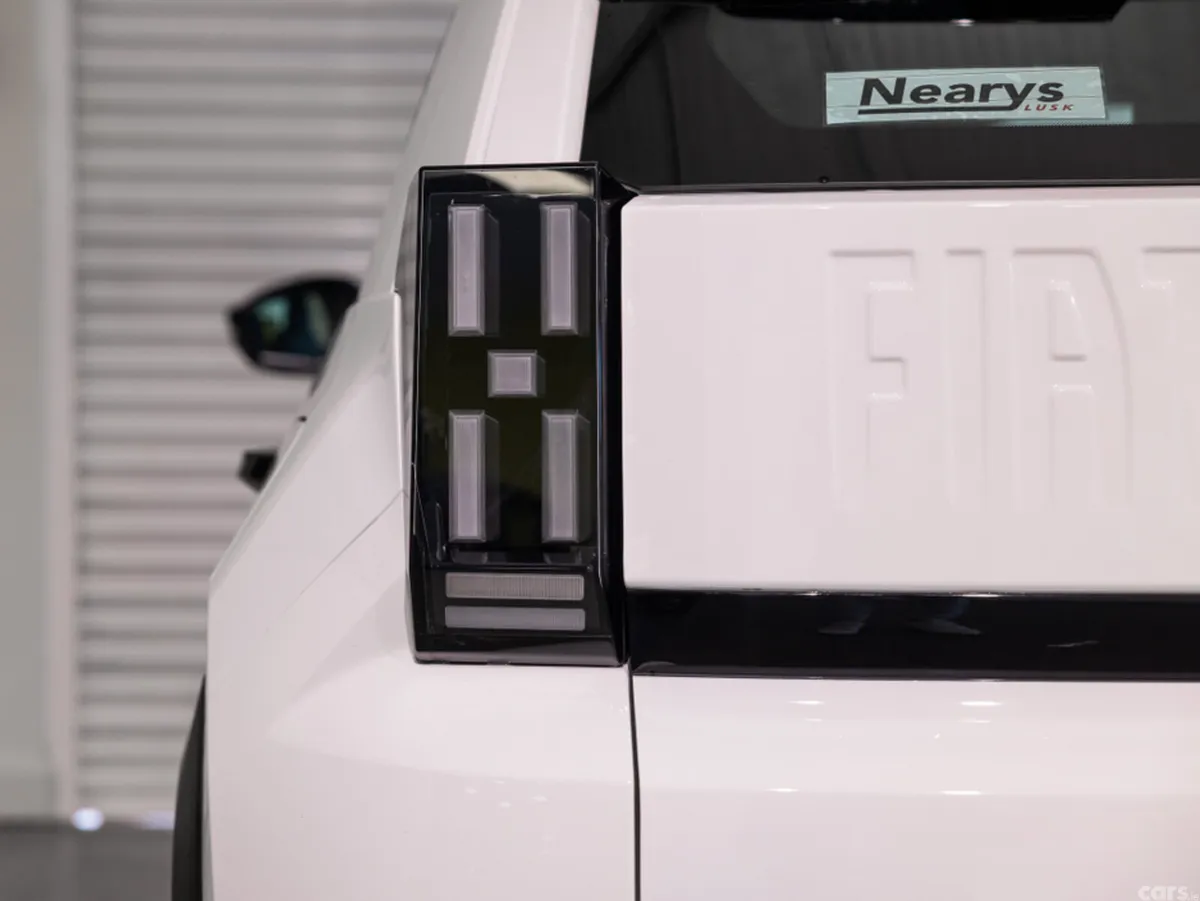 Fiat Grande Panda Hatchback, Electric, 2026, White