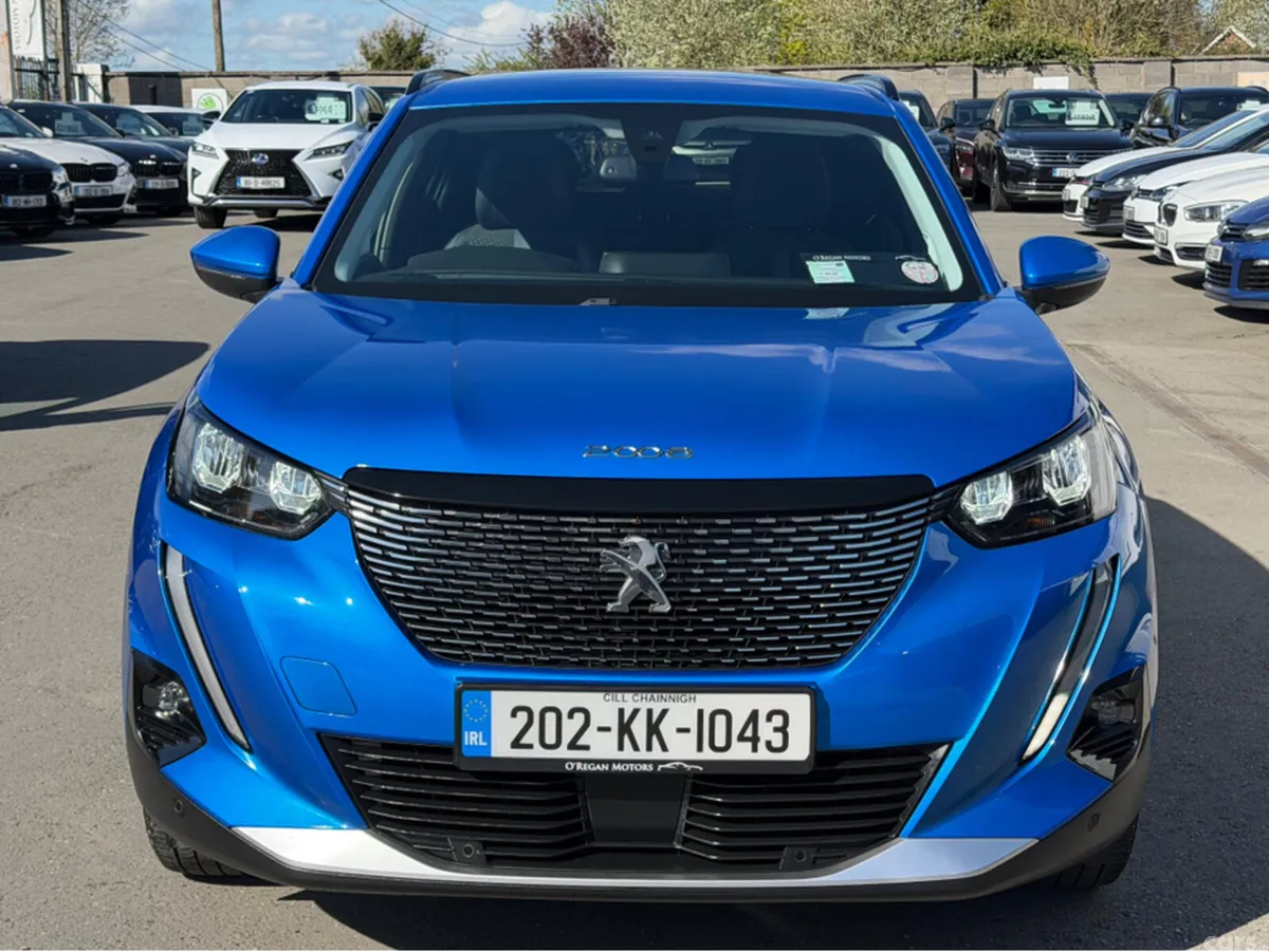 Peugeot 2008 MPV, Diesel, 2020, Blue