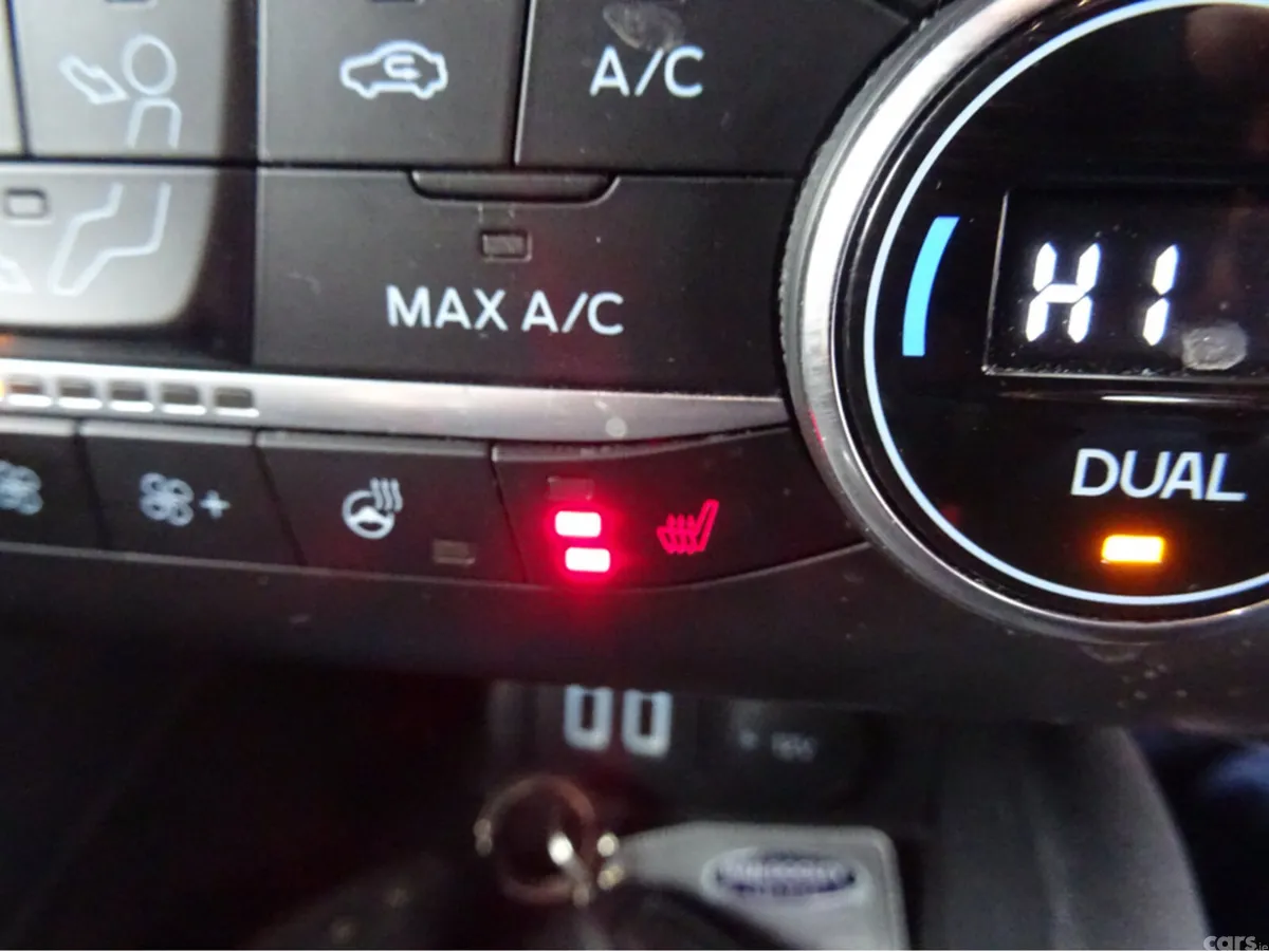 Ford Focus Hatchback, Petrol, 2022, Black