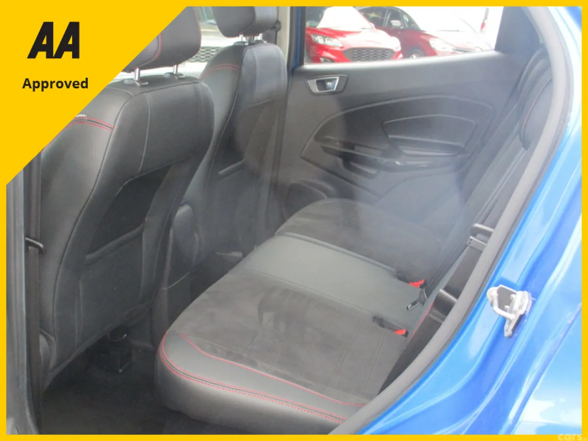 Ford EcoSport Hatchback, Petrol, 2023, Blue