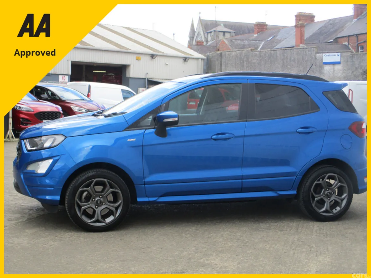 Ford EcoSport Hatchback, Petrol, 2023, Blue