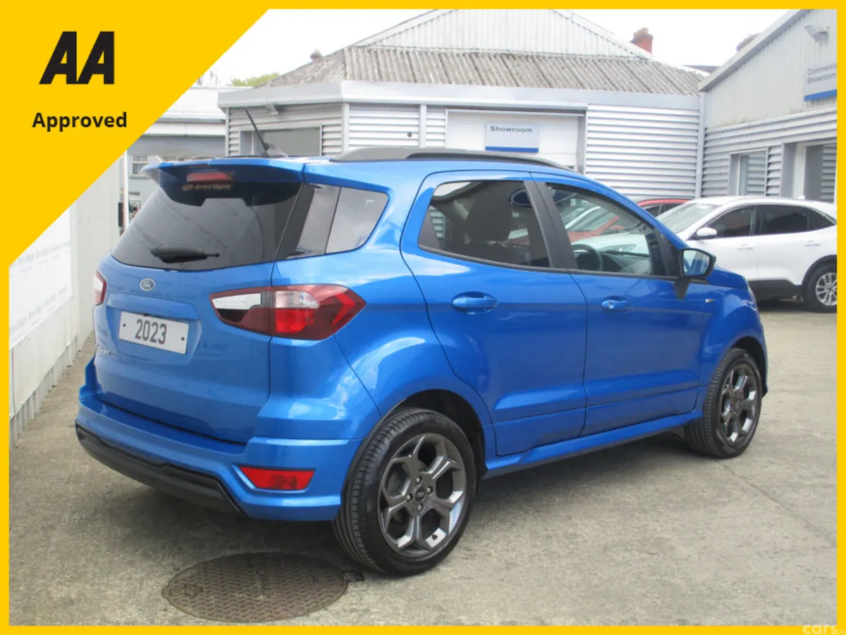Ford EcoSport Hatchback, Petrol, 2023, Blue