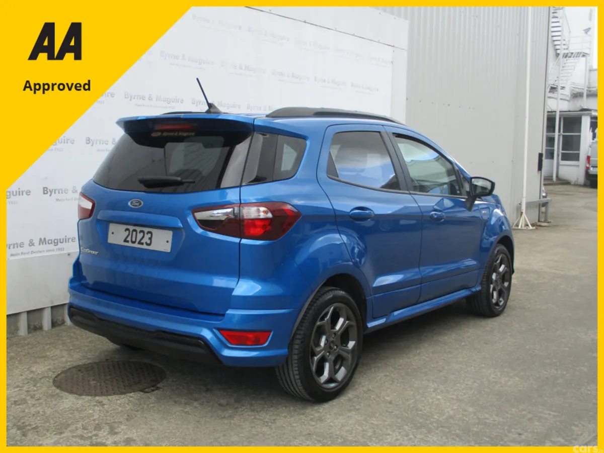 Ford EcoSport Hatchback, Petrol, 2023, Blue