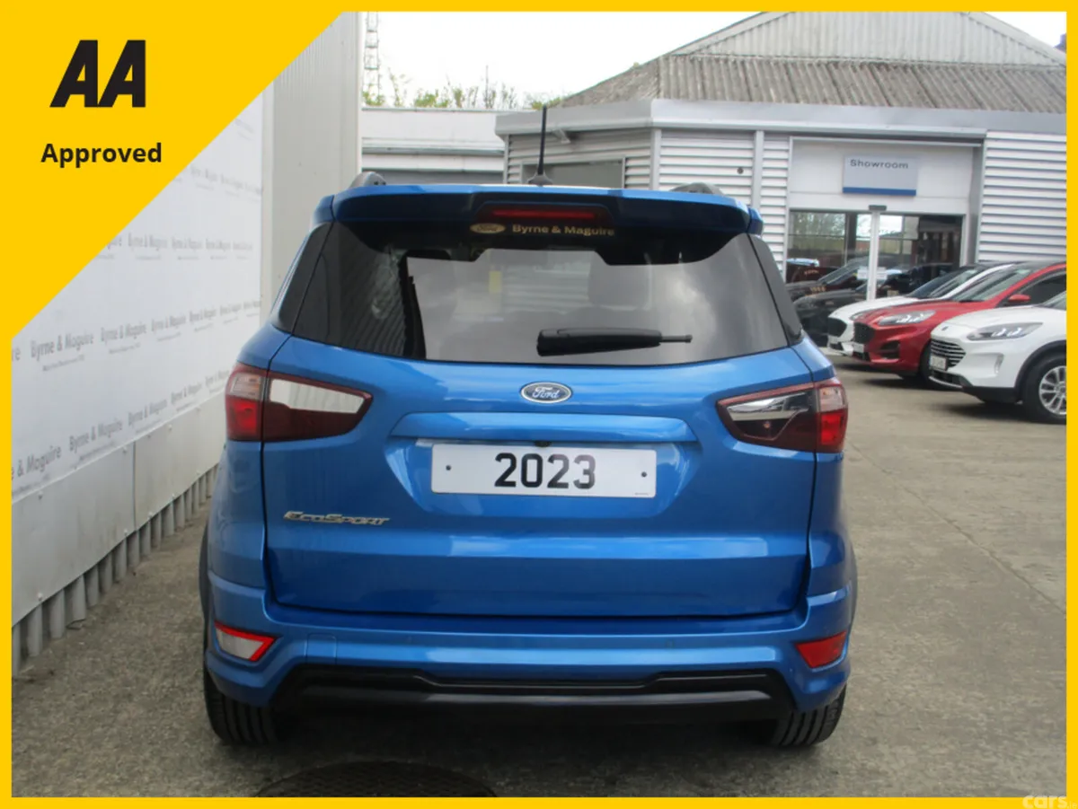 Ford EcoSport Hatchback, Petrol, 2023, Blue
