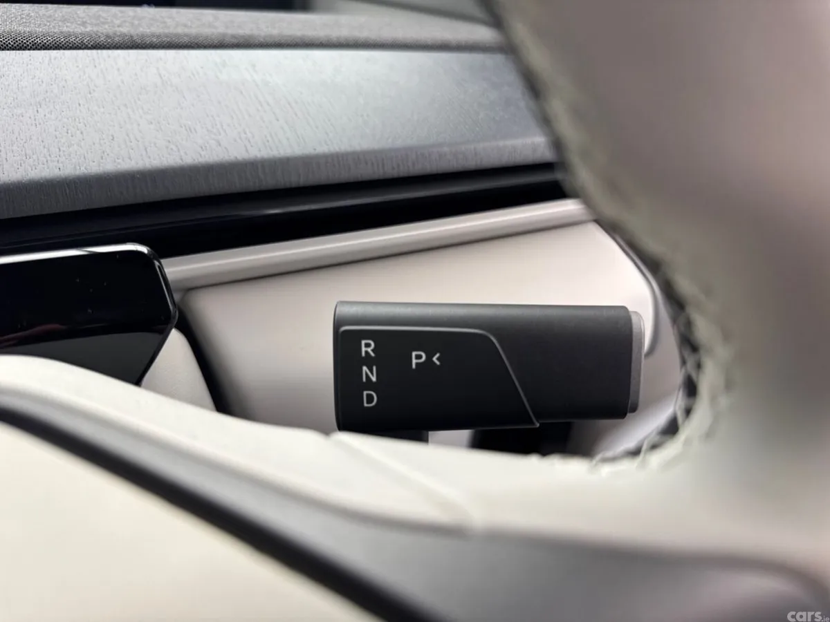 Volvo EX60 SUV, Electric, 2027, Green