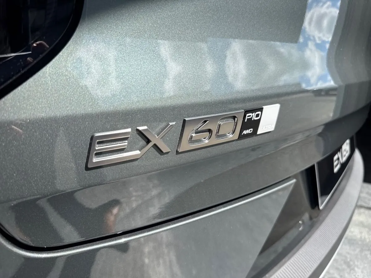 Volvo EX60 SUV, Electric, 2027, Green
