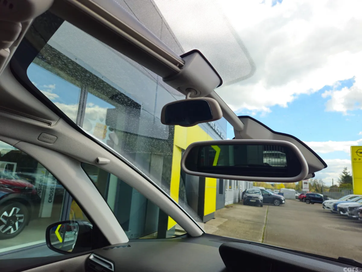 Citroen Grand C4 Spacetourer Hatchback, Petrol, 2021, White