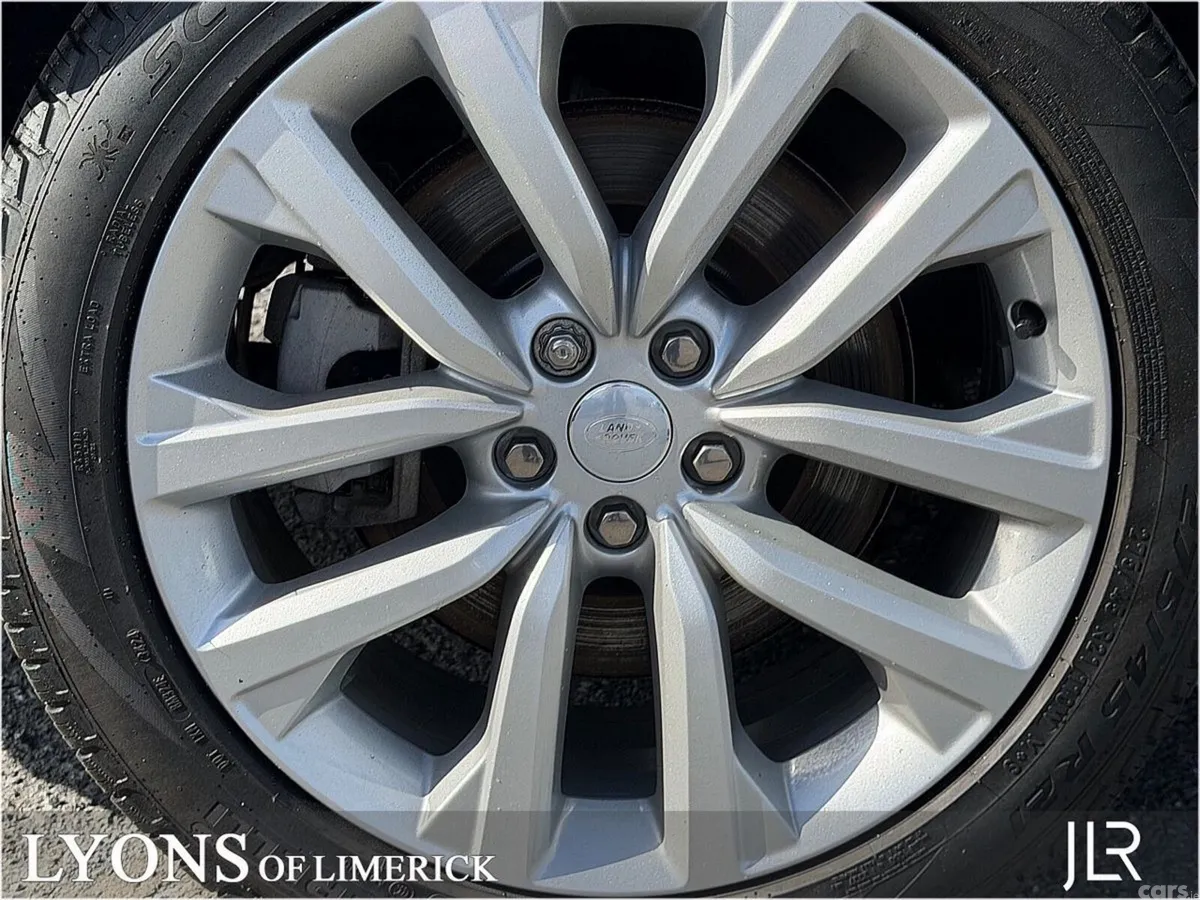 Land Rover Discovery SUV, Diesel, 2025, Blue