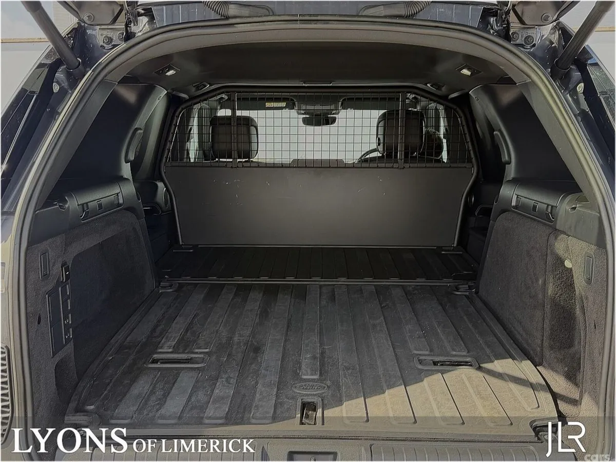 Land Rover Discovery SUV, Diesel, 2025, Blue