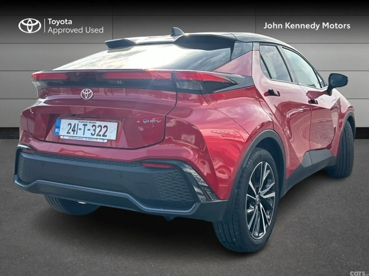 Toyota C-HR SUV, Petrol Hybrid, 2024, Red