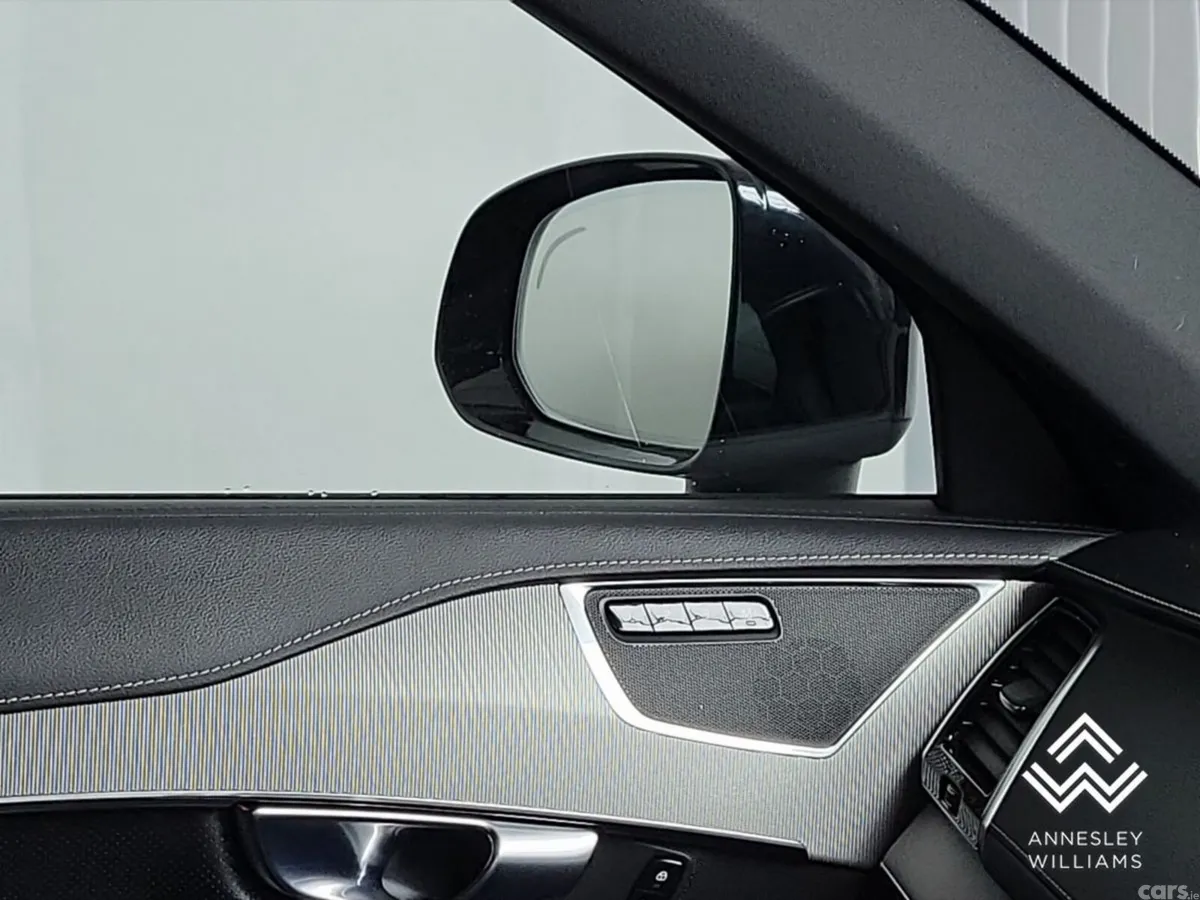 Volvo XC90 SUV, Petrol Plug-in Hybrid, 2021, Black