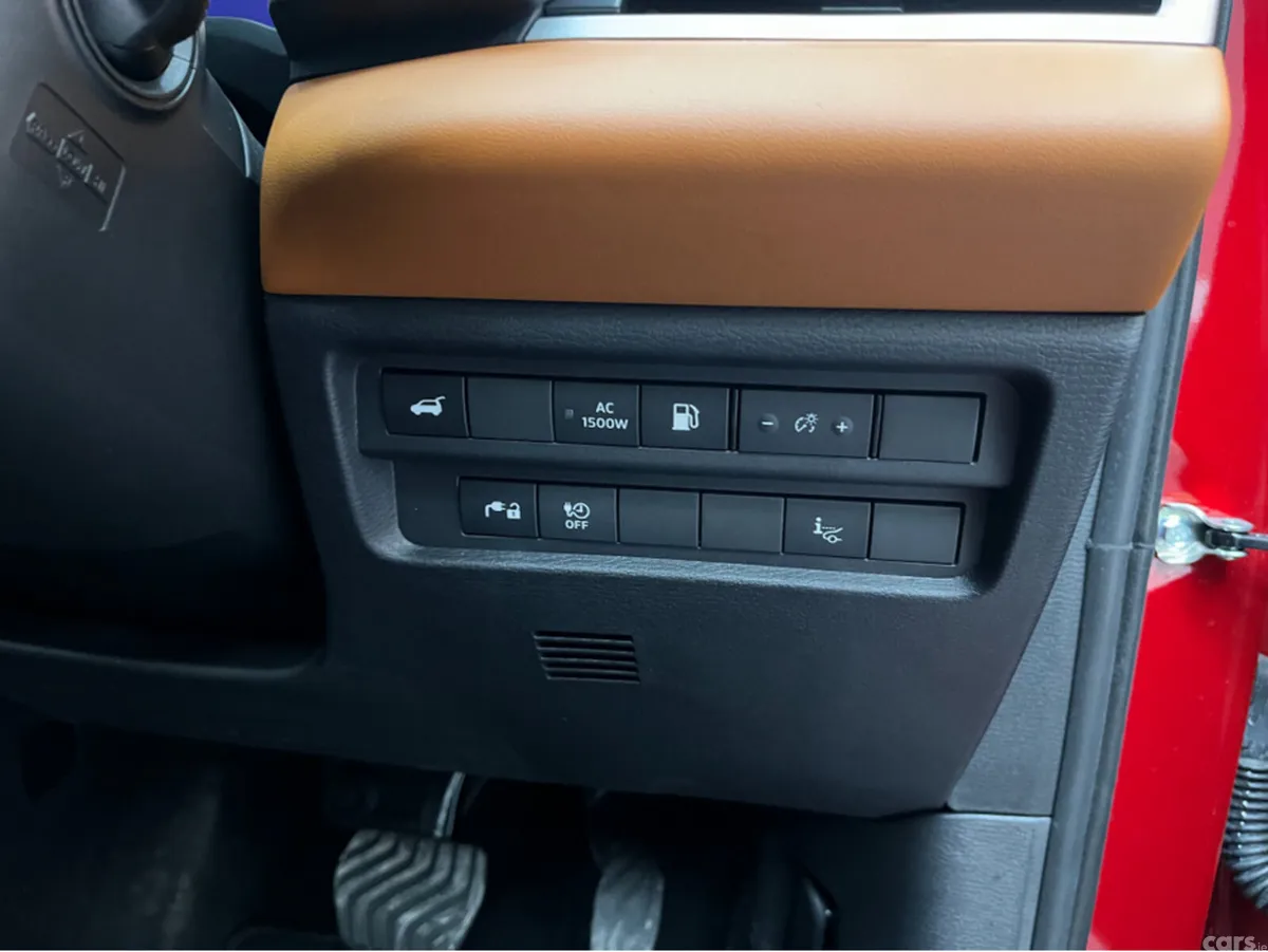 Mitsubishi Outlander SUV, Petrol Plug-in Hybrid, 2024, Red