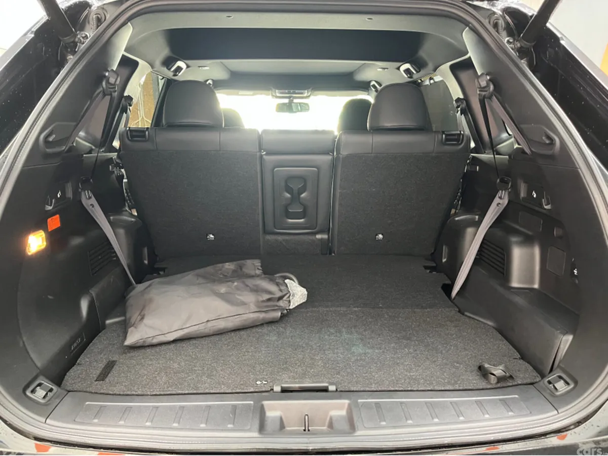 Mitsubishi Outlander SUV, Petrol Plug-in Hybrid, 2024, Black