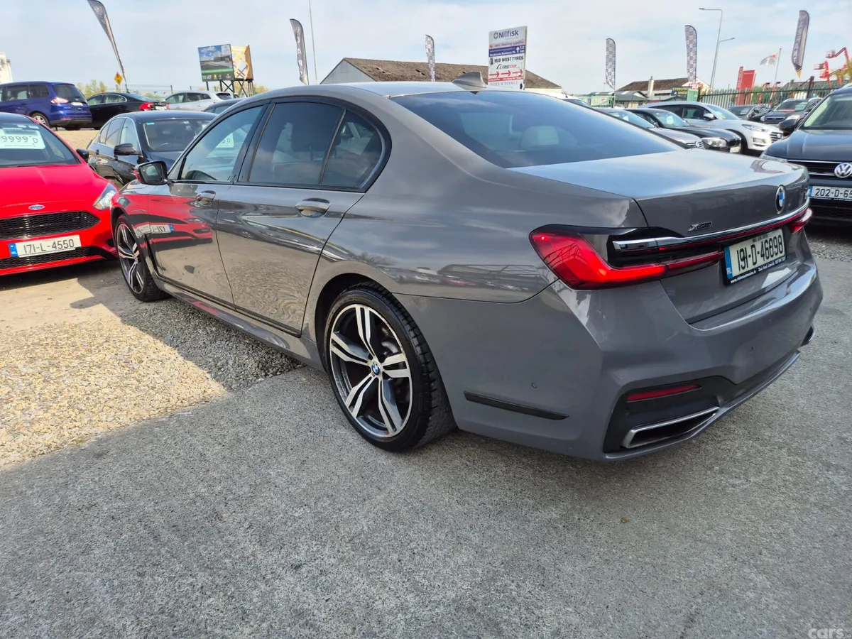 BMW 7-Series Saloon, Diesel, 2019, Grey