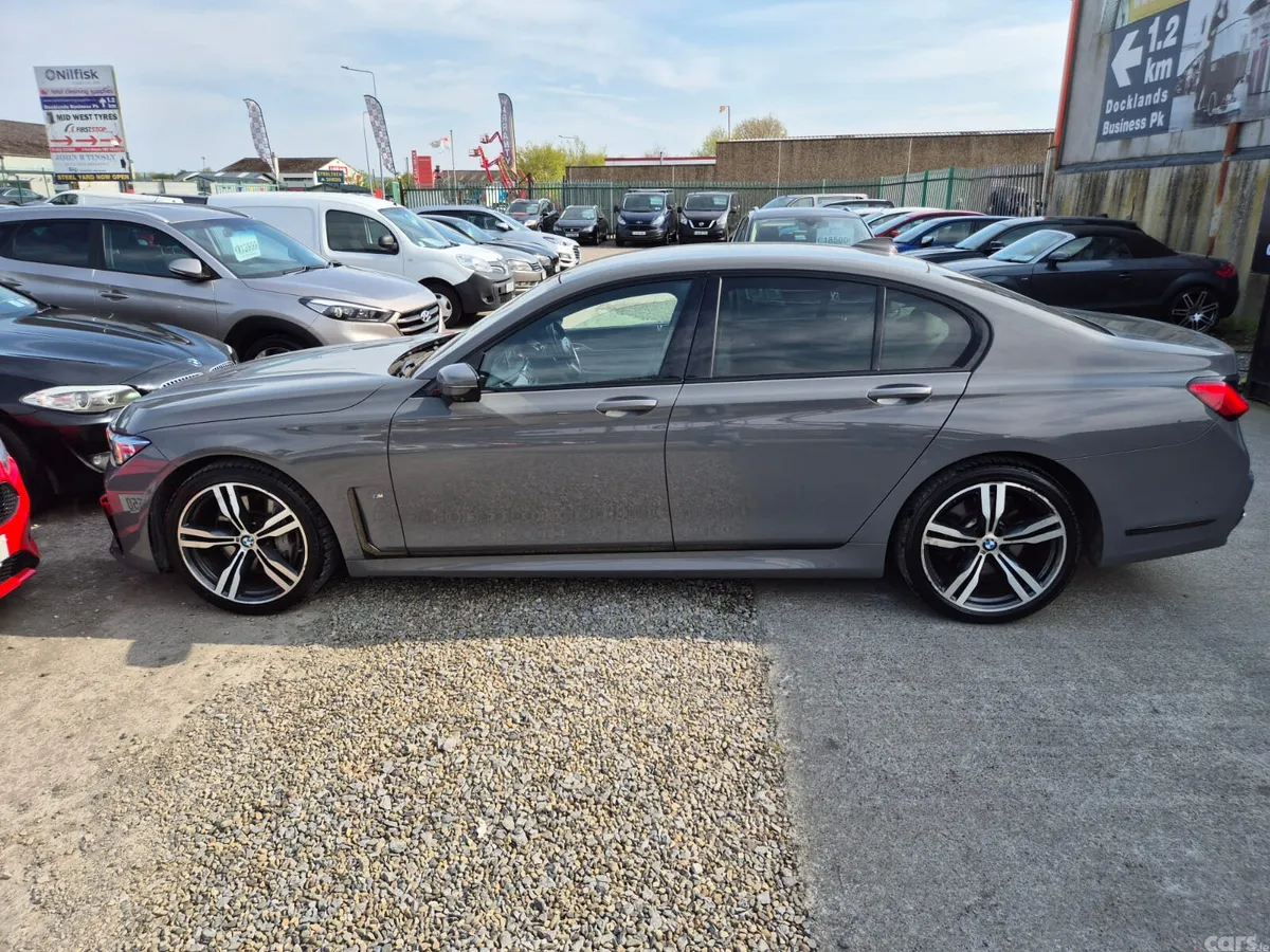 BMW 7-Series Saloon, Diesel, 2019, Grey