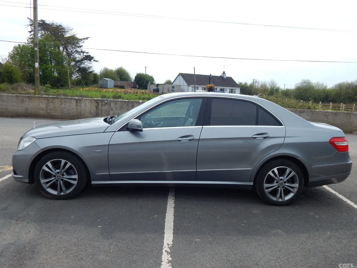 Mercedes-Benz E-Class Saloon, Diesel, 2010, Silver