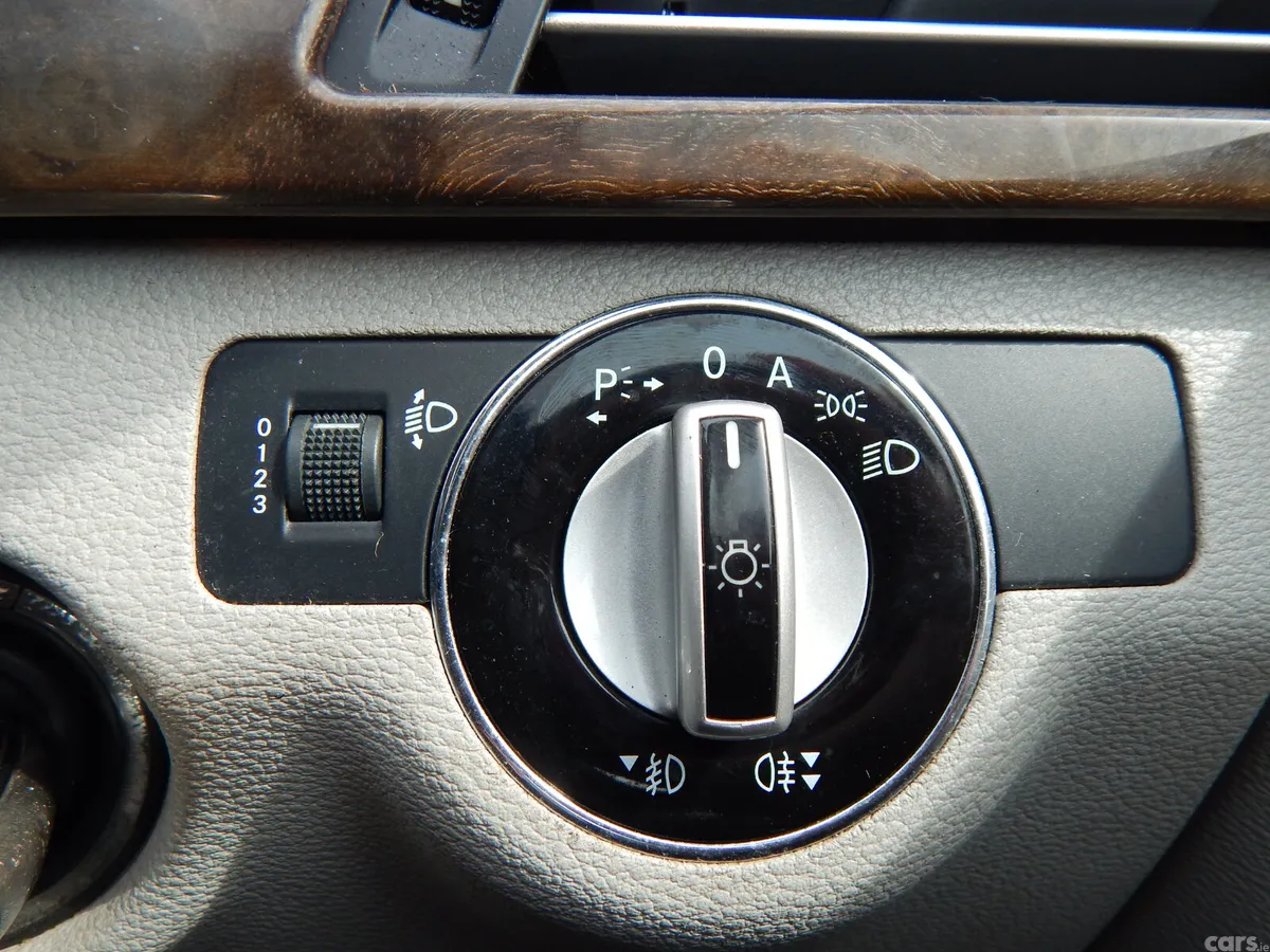 Mercedes-Benz E-Class Saloon, Diesel, 2010, Silver