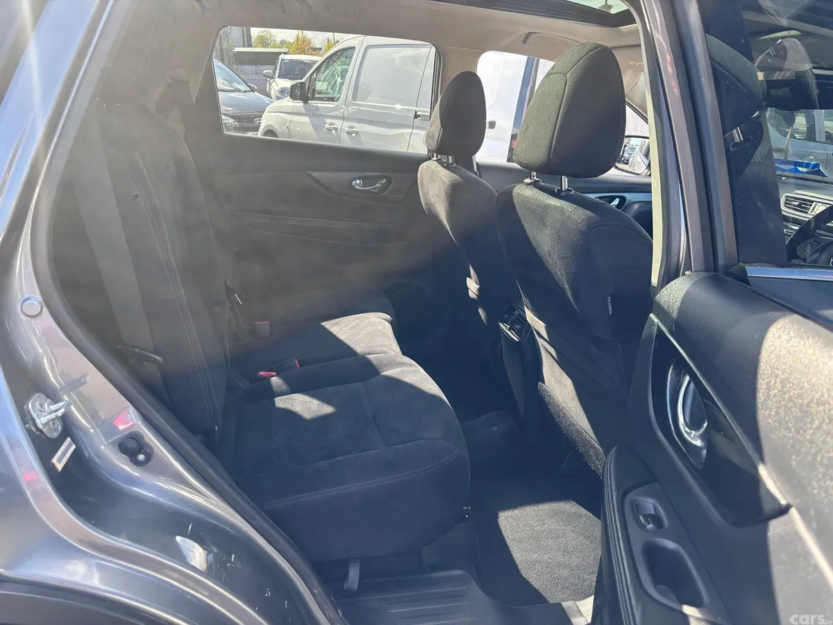 Nissan X-Trail SUV, Diesel, 2015, Grey
