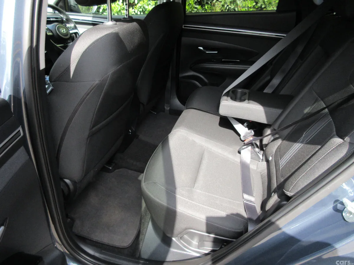 Hyundai Tucson SUV, Petrol Plug-in Hybrid, 2022, Black