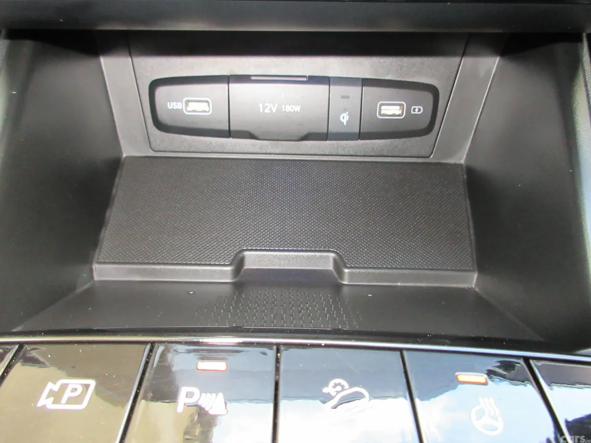 Hyundai Tucson SUV, Petrol Plug-in Hybrid, 2022, Black