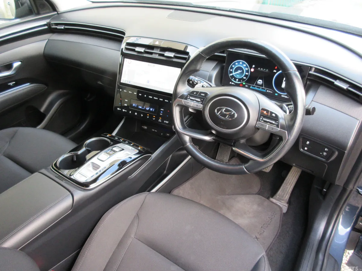 Hyundai Tucson SUV, Petrol Plug-in Hybrid, 2022, Black