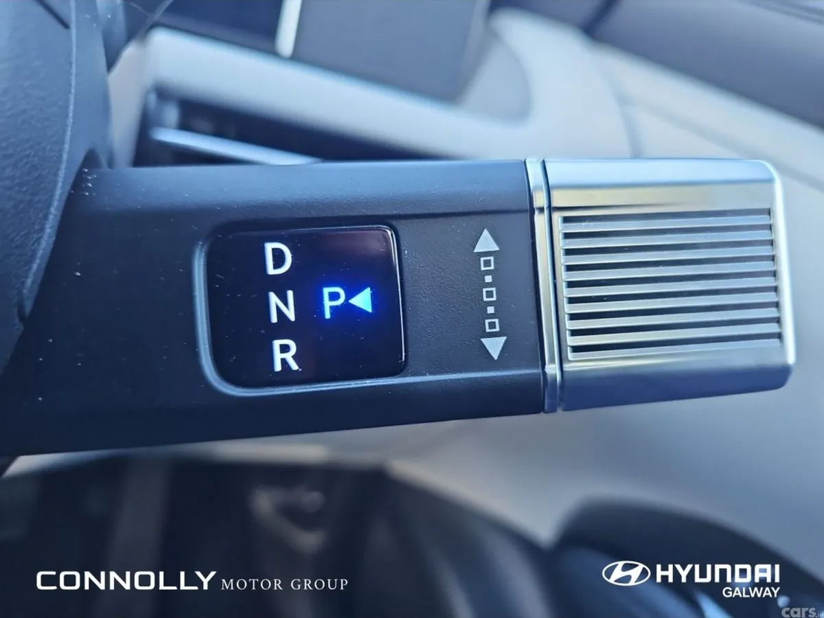 Hyundai Tucson SUV, Petrol Plug-in Hybrid, 2025, Black
