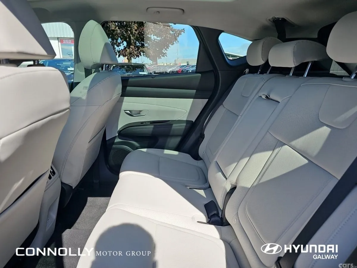 Hyundai Tucson SUV, Petrol Plug-in Hybrid, 2025, Black