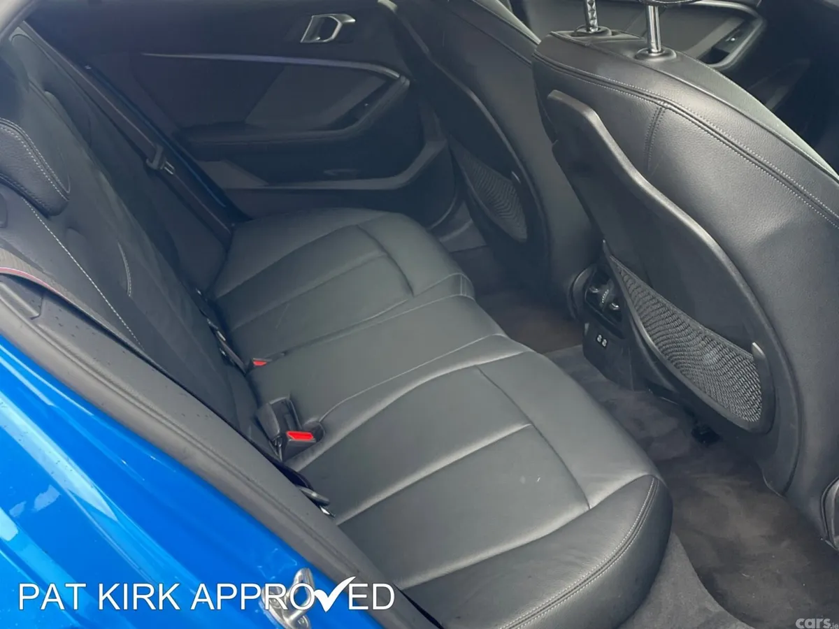 BMW 1-Series Hatchback, Petrol, 2021, Blue