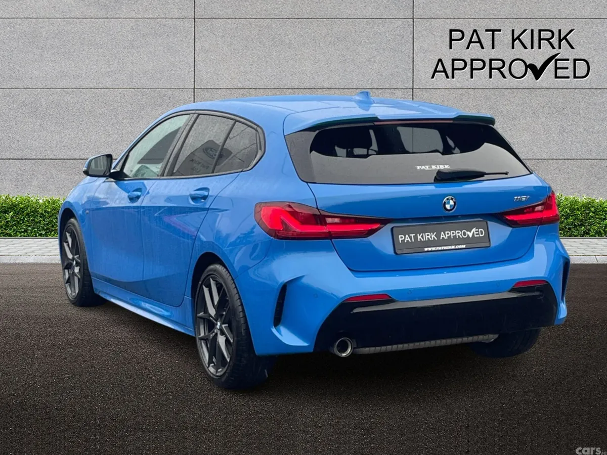 BMW 1-Series Hatchback, Petrol, 2021, Blue