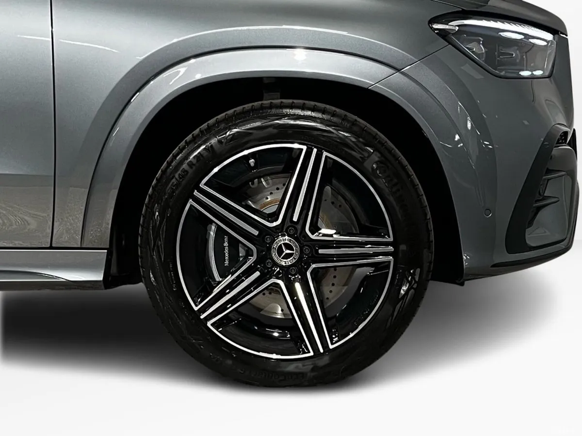 Mercedes-Benz GLE SUV, Diesel Plug-in Hybrid, 2026, Grey