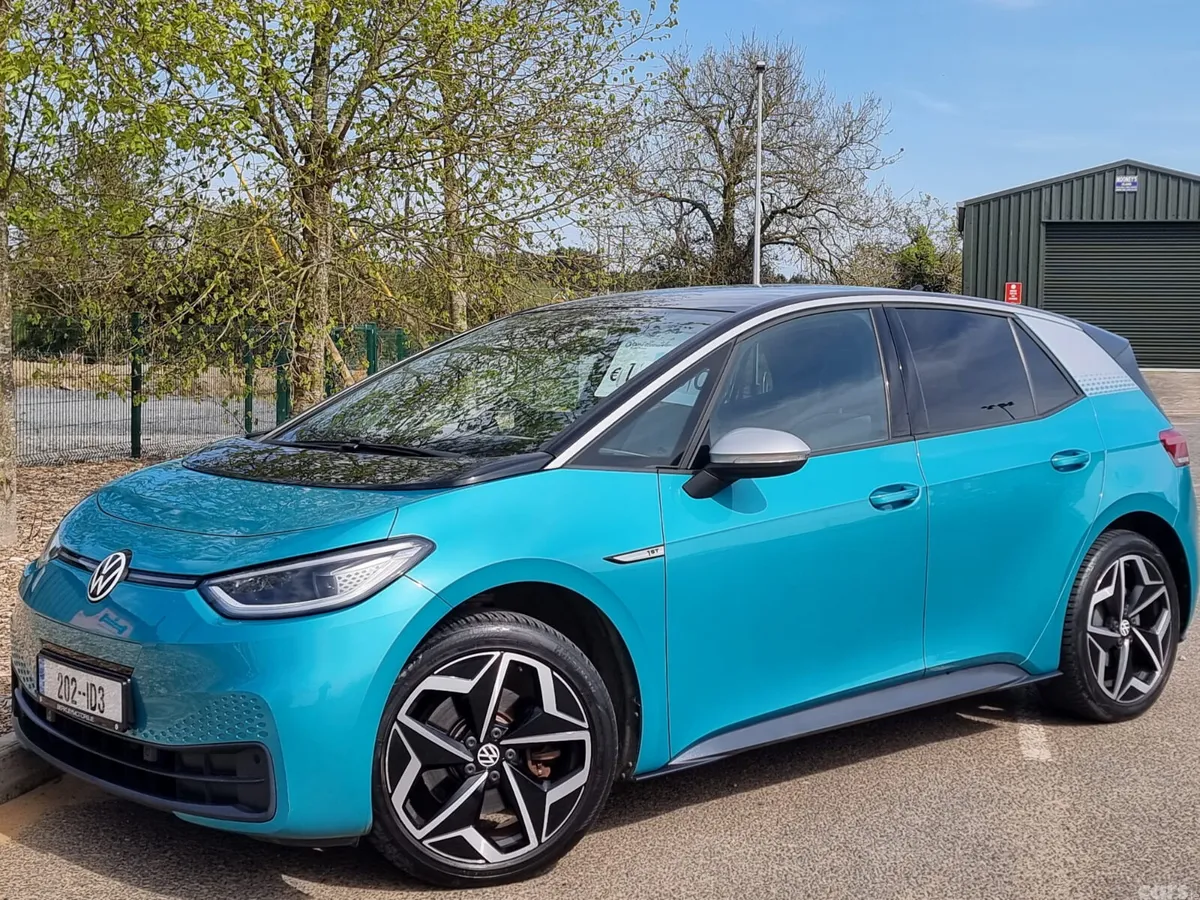 Volkswagen ID.3 Hatchback, Electric, 2020, Blue