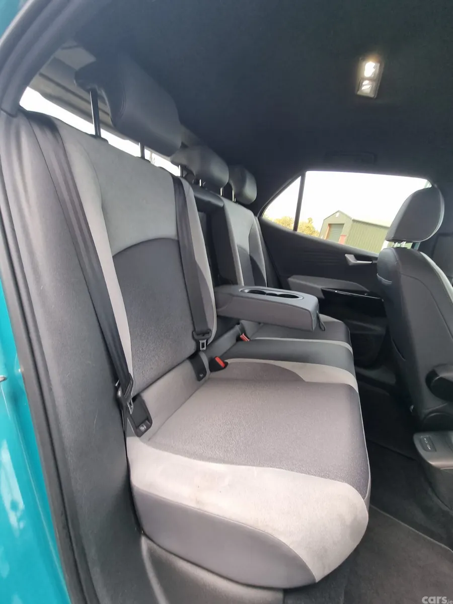 Volkswagen ID.3 Hatchback, Electric, 2020, Blue
