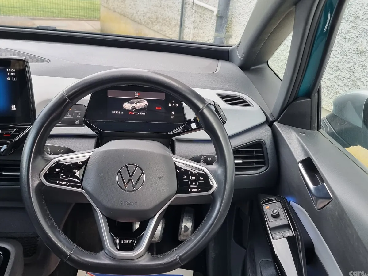 Volkswagen ID.3 Hatchback, Electric, 2020, Blue