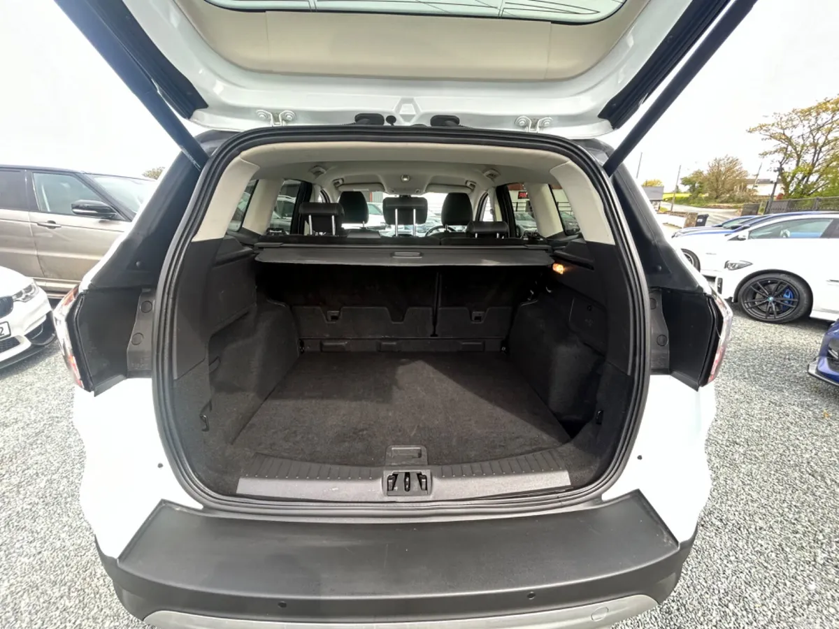 Ford Kuga SUV, Diesel, 2019, White