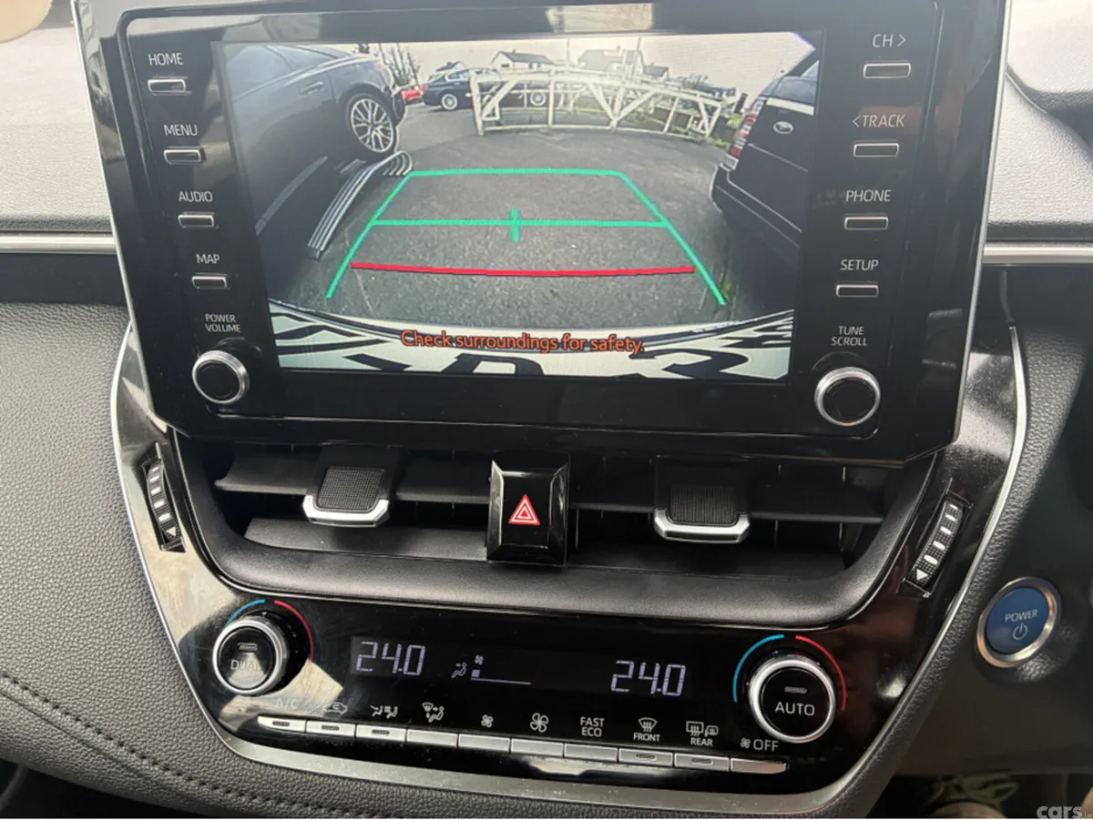 Toyota Corolla Saloon, Petrol Hybrid, 2022, Grey