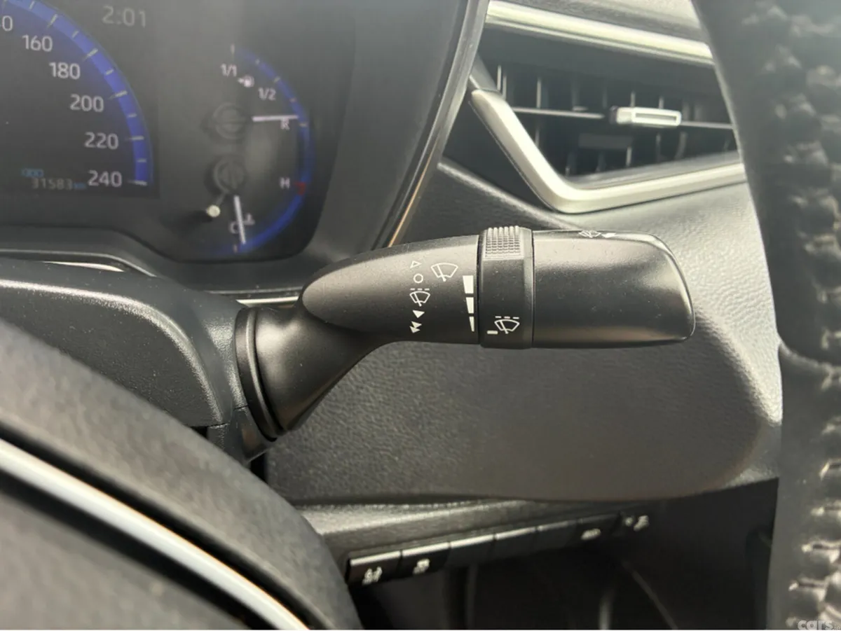 Toyota Corolla Saloon, Petrol Hybrid, 2022, Grey