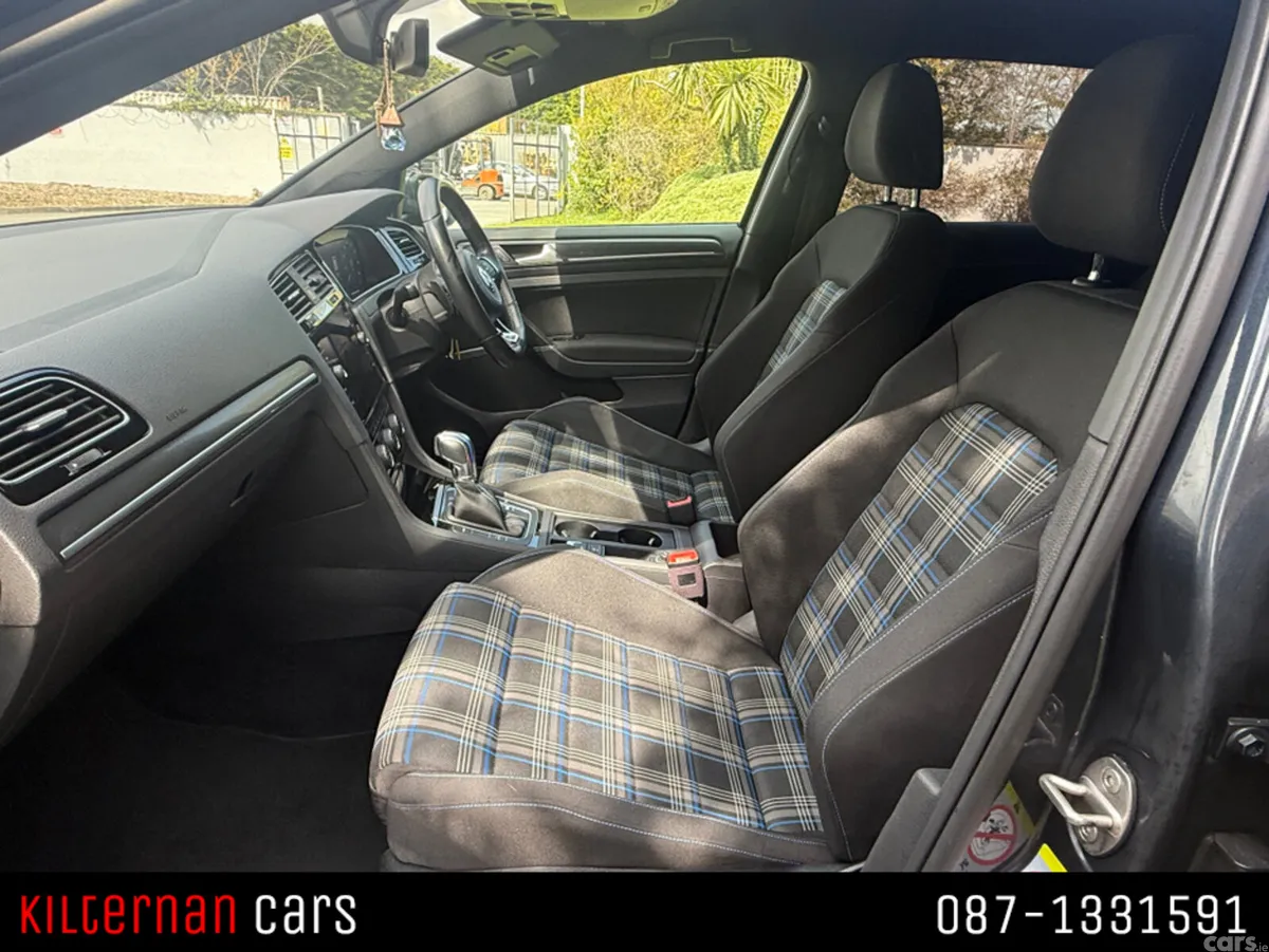 Volkswagen Golf Hatchback, Petrol Plug-in Hybrid, 2018, Blue