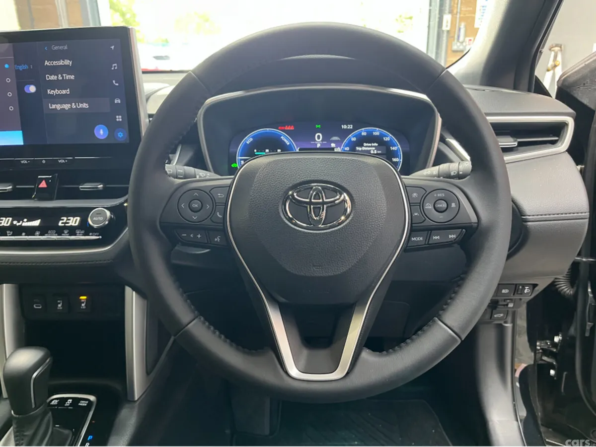 Toyota Corolla SUV, Petrol Hybrid, 2025, Black