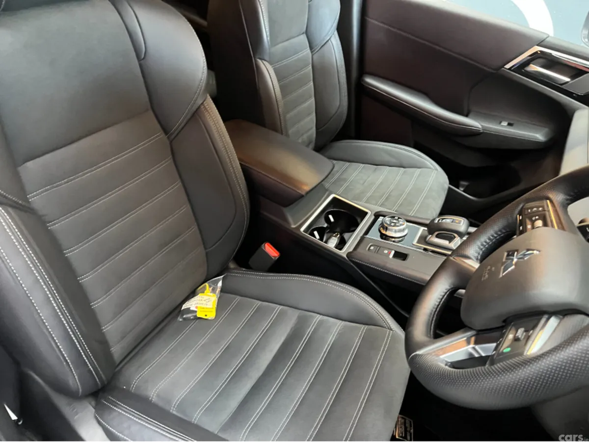 Mitsubishi Outlander SUV, Petrol Plug-in Hybrid, 2024, White