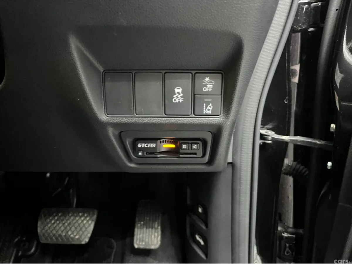 Honda Stepwagon MPV, Petrol Hybrid, 2021, Black