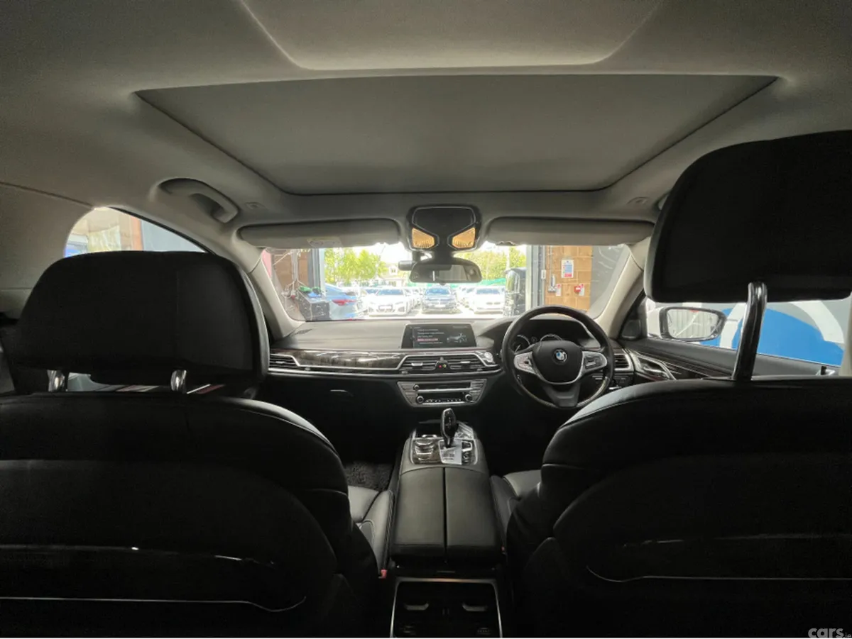 BMW 7-Series Saloon, Petrol Plug-in Hybrid, 2016, White