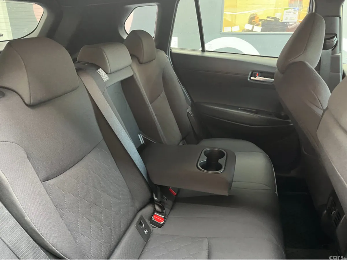 Toyota Corolla Cross SUV, Petrol, 2023, Blue