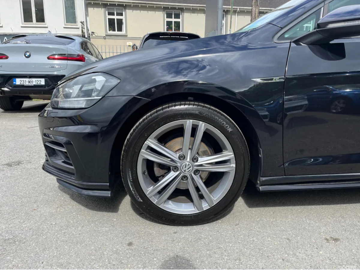 Volkswagen Golf Hatchback, Petrol, 2018, Black