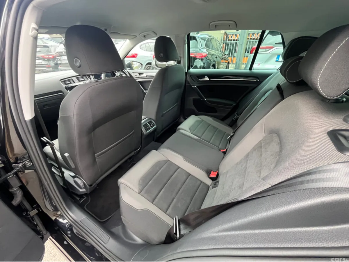 Volkswagen Golf Hatchback, Petrol, 2018, Black