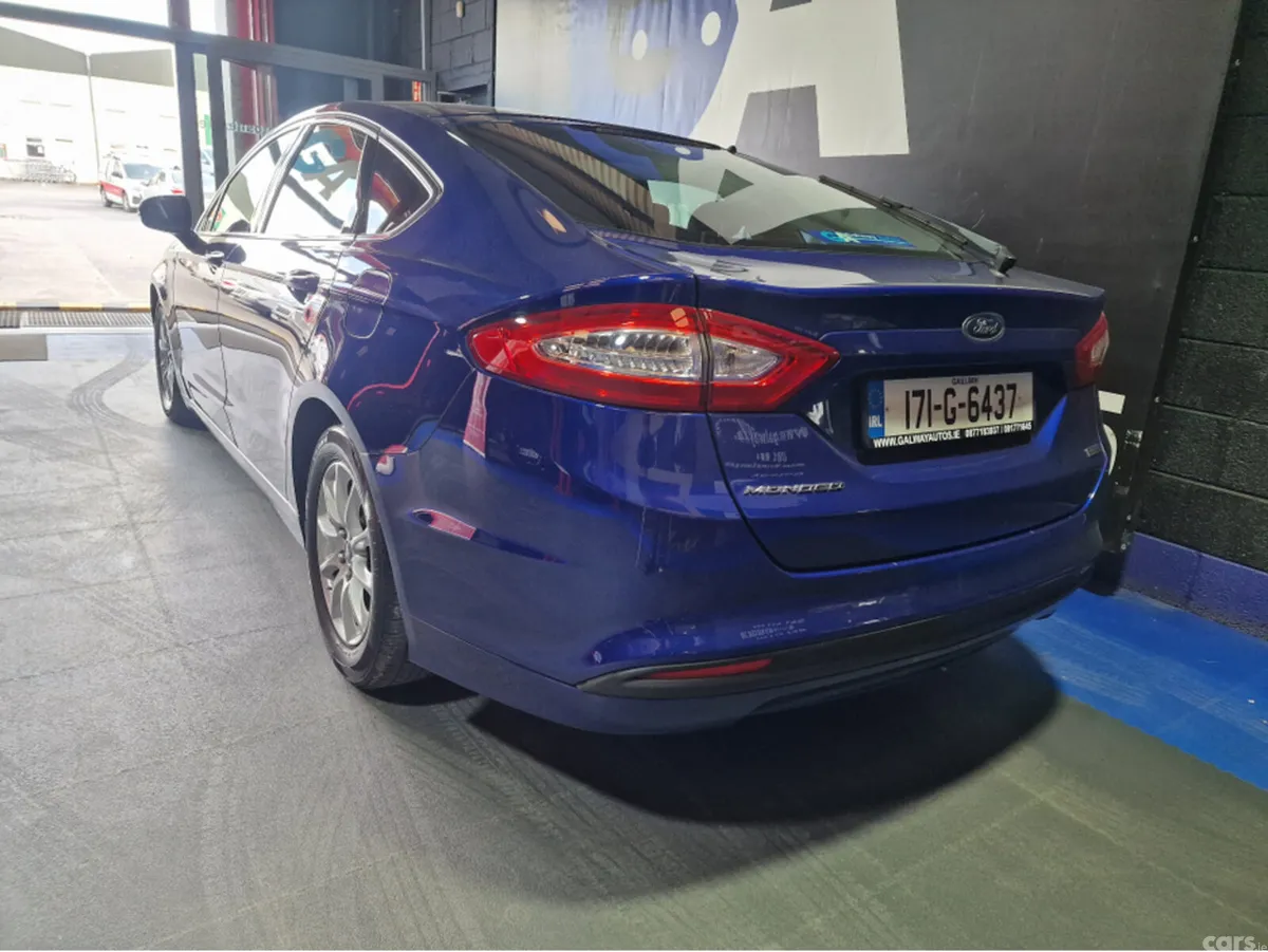 Ford Mondeo Hatchback, Diesel, 2017, Blue